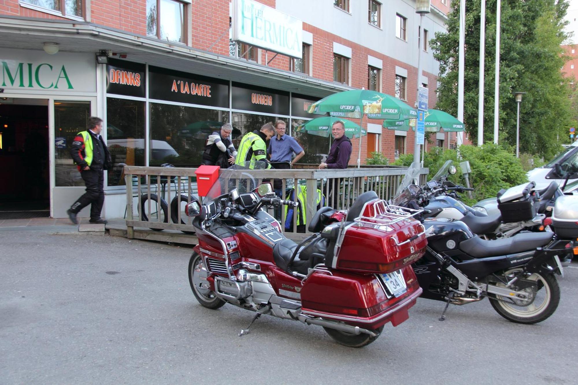 Hotel Hermica Tammerfors Exteriör bild
