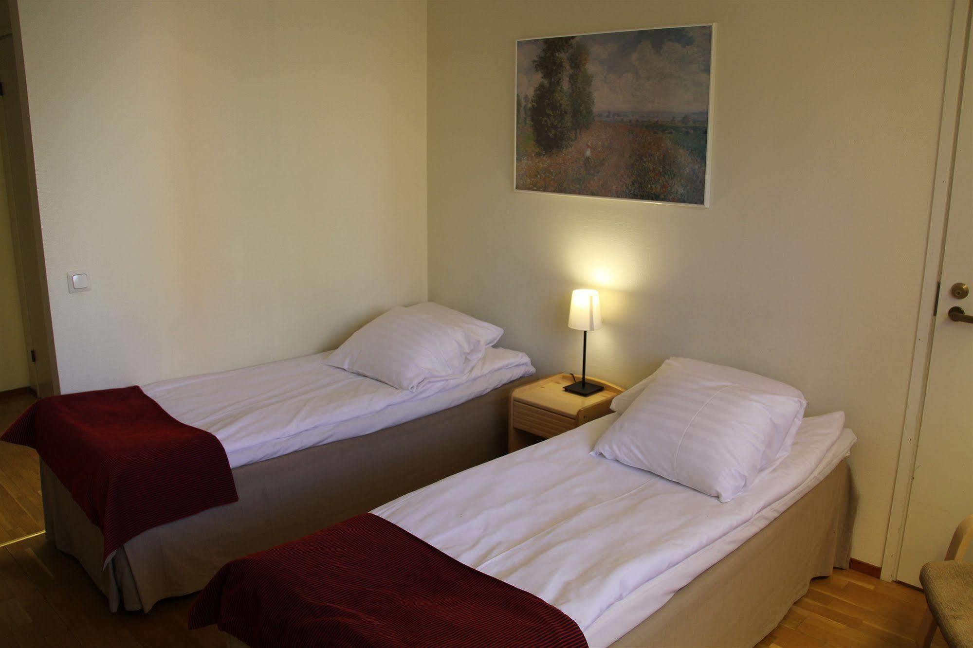 Hotel Hermica Tammerfors Exteriör bild