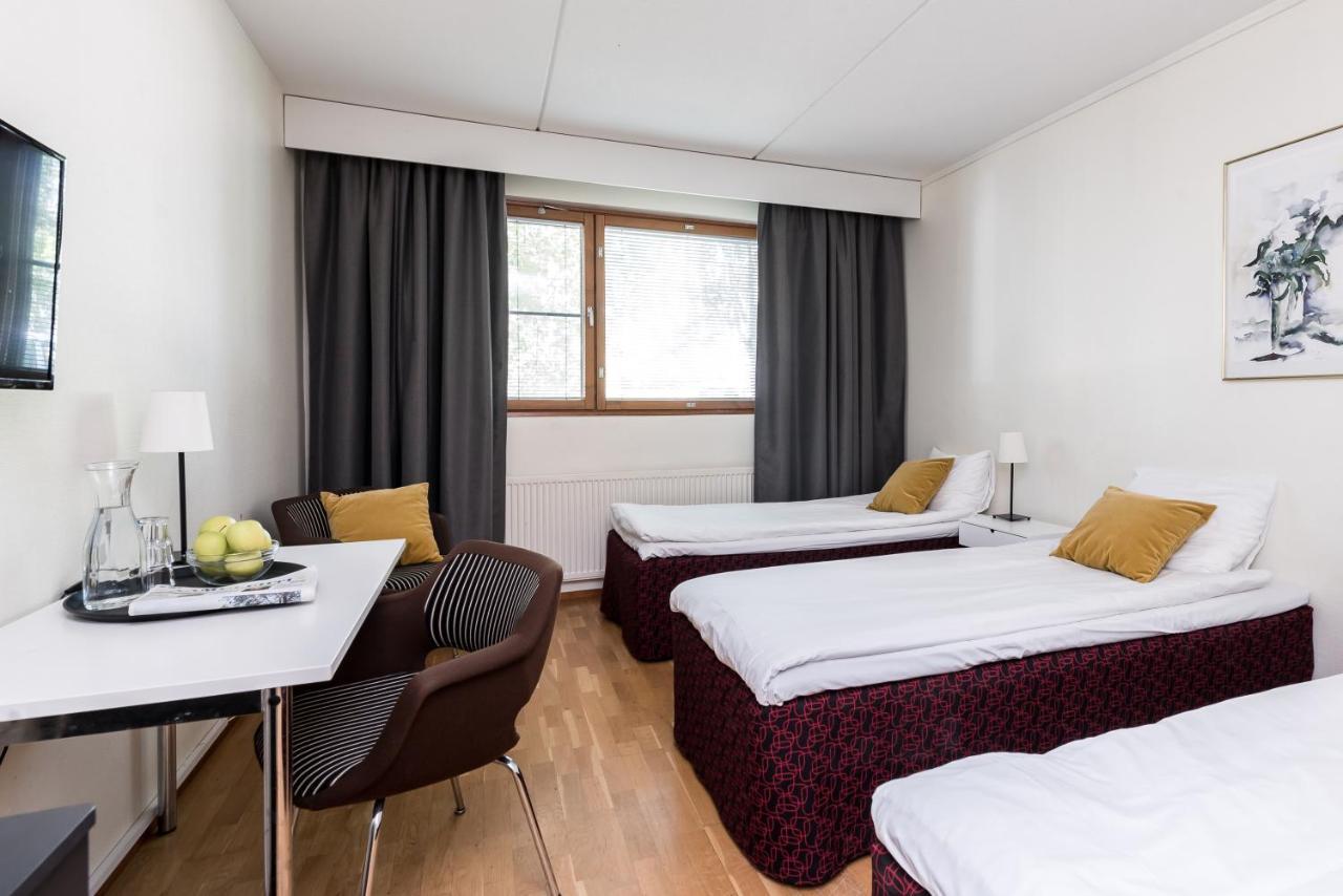 Hotel Hermica Tammerfors Exteriör bild